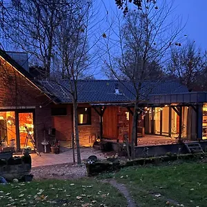 https://vakantiehuis-op-de-brant.eindhoven-hotels.net