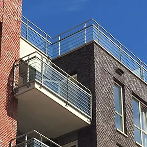 Hellingweg Met Balkon Den Haag